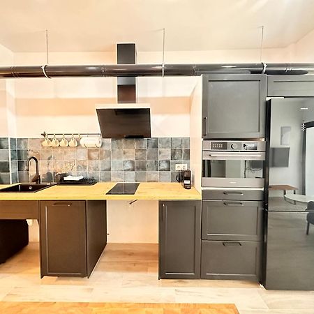 Alberola Industrial Style Apartment Valencia Luaran gambar