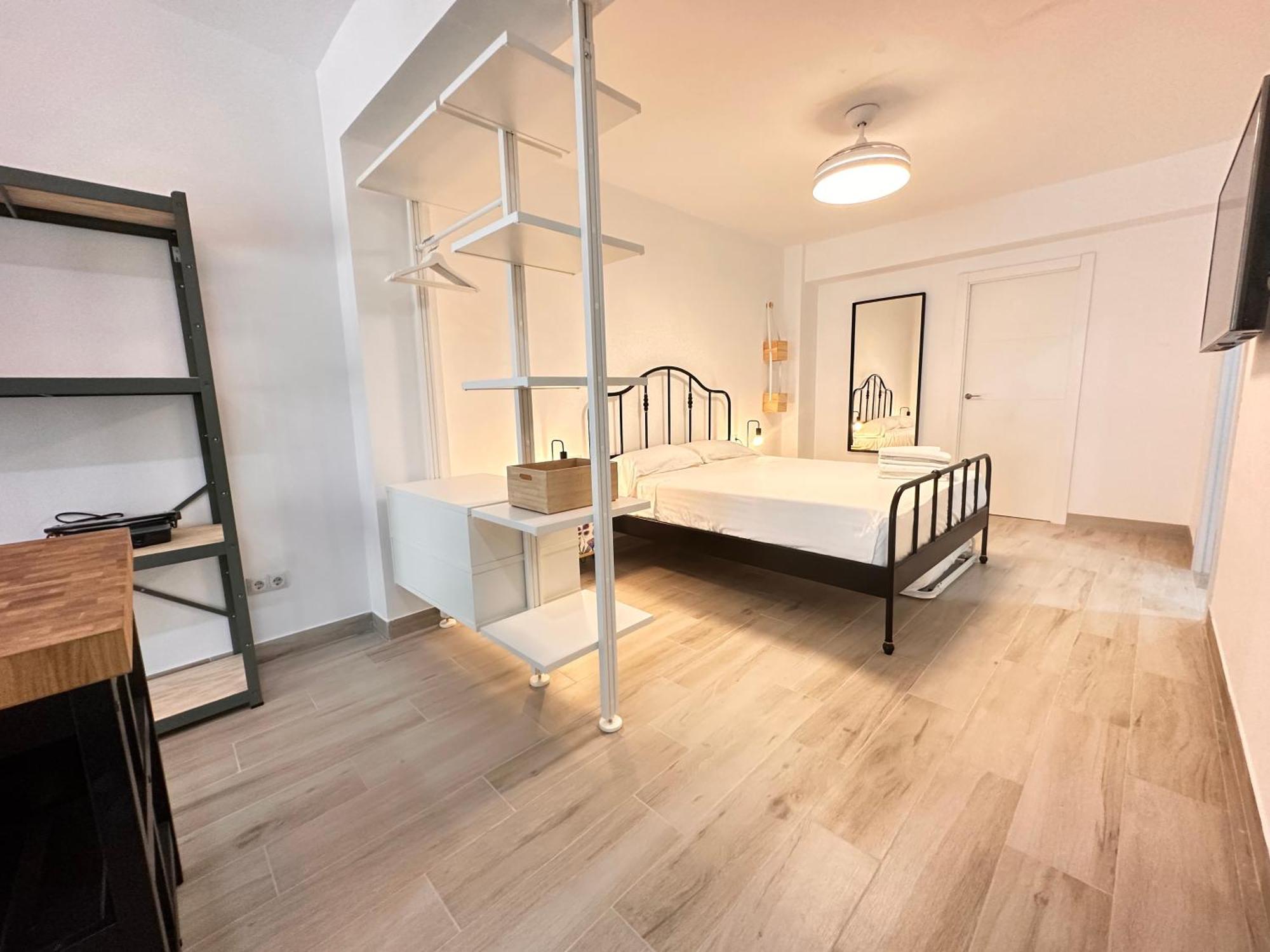 Alberola Industrial Style Apartment Valencia Luaran gambar